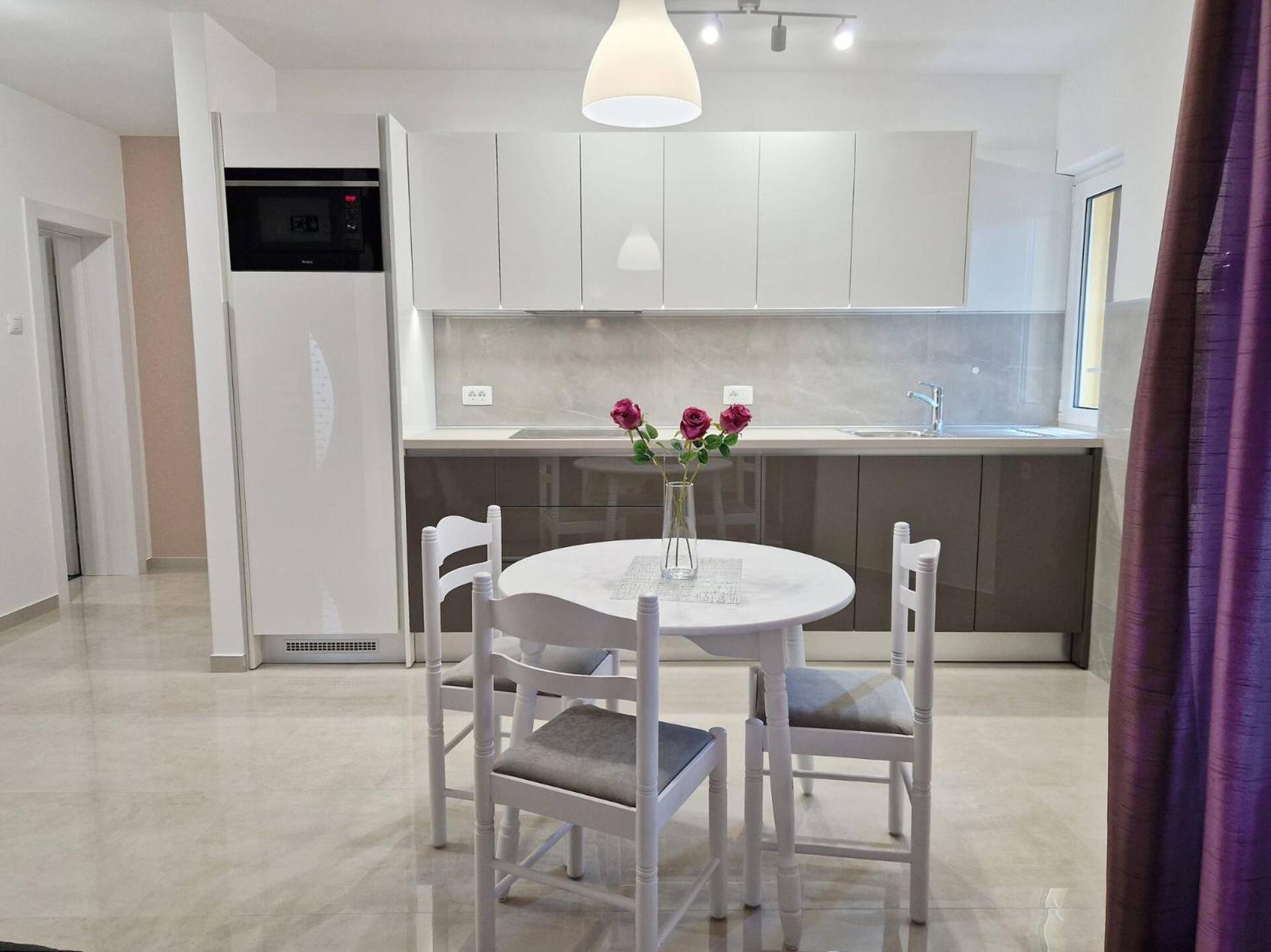 Sunshine Residence Baska 2 Exterior foto